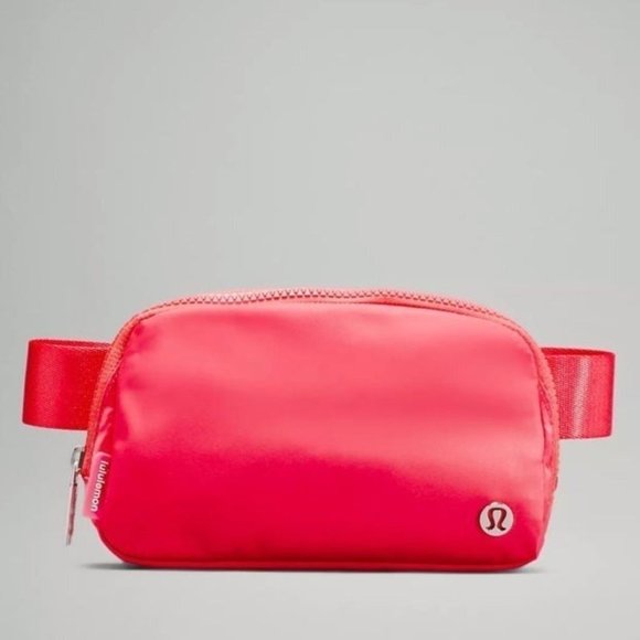lululemon athletica Handbags - Lululemon Everywhere Belt Bag Pale Raspberry Nwt